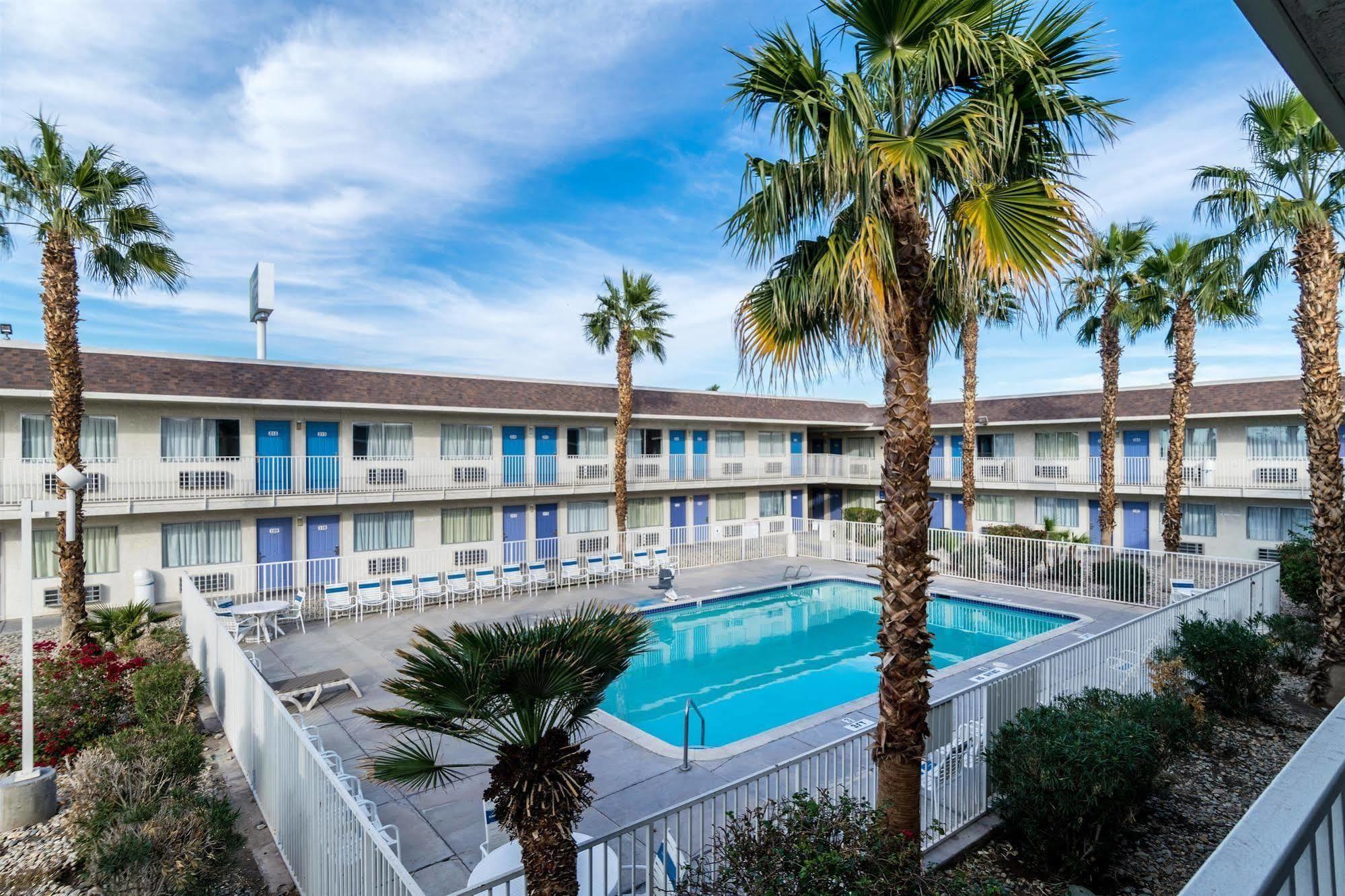 6-el Centro, Ca Hotel
